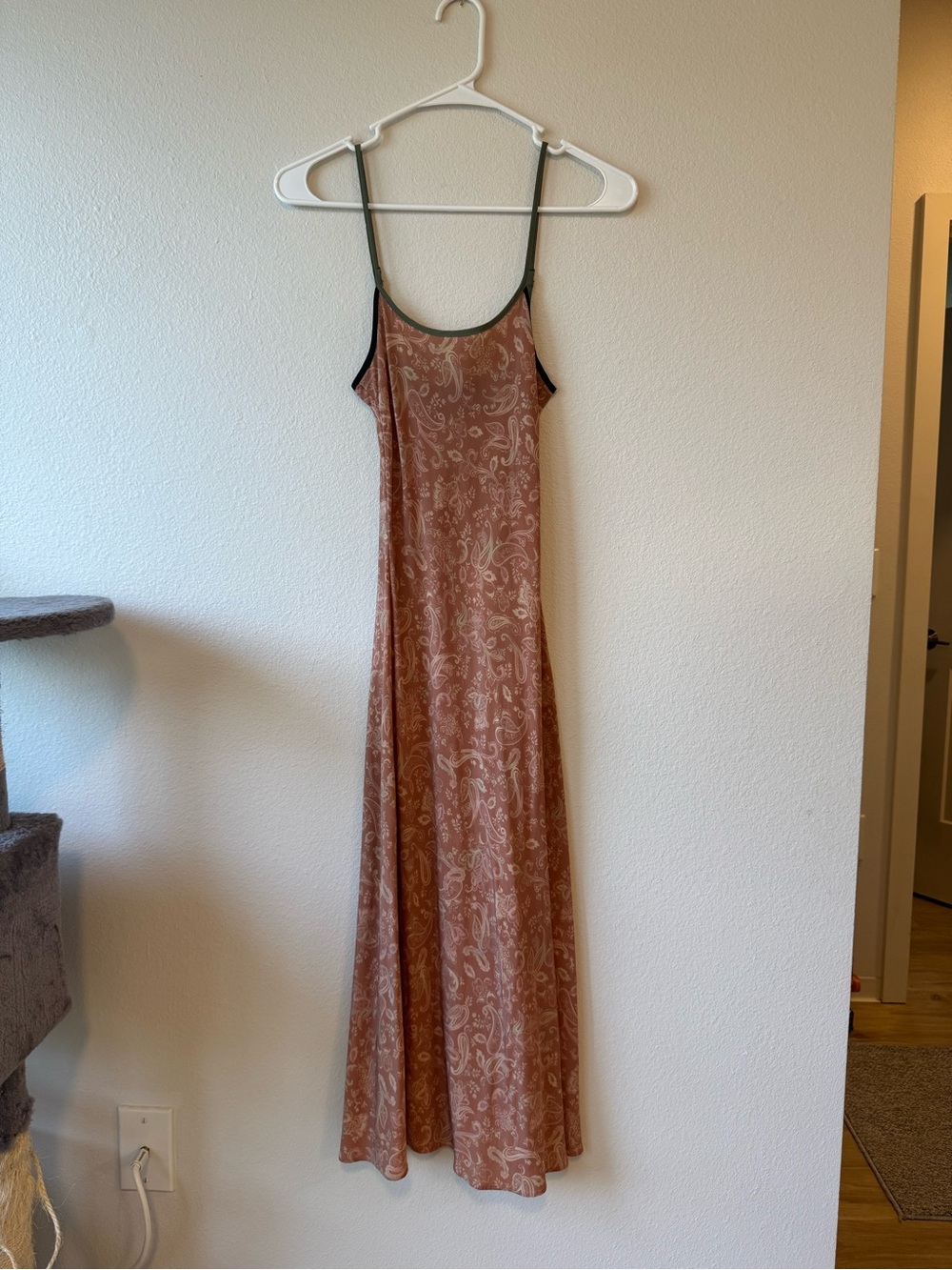 Réalisation Par Rust Paisley Slip Maxi with Olive Trim